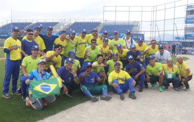 Brezilya ve Venezuela arasında beyzbol. 19 Ekim 2023, Santiago, Şili: Brezilya 2023 yılında Santiago, Şili 'deki Pan Amerikan Oyunları sırasında Cerrillos Stadyumu' nda oynanan beyzbol maçında Venezuela 'yı 3-1 yendi. 