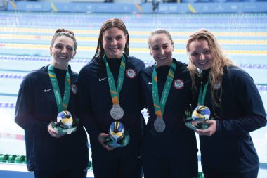 Santiago (CHL), 10 / 21 / 2023 - SwIMMING - Kanada altını, ABD gümüşü ve Brezilya Bronzu ile bayanlar 4x100 metre serbest stilinin finali, Şili 'nin Santiago kentindeki Ulusal Stadyum' da Pan Amerika 'nın