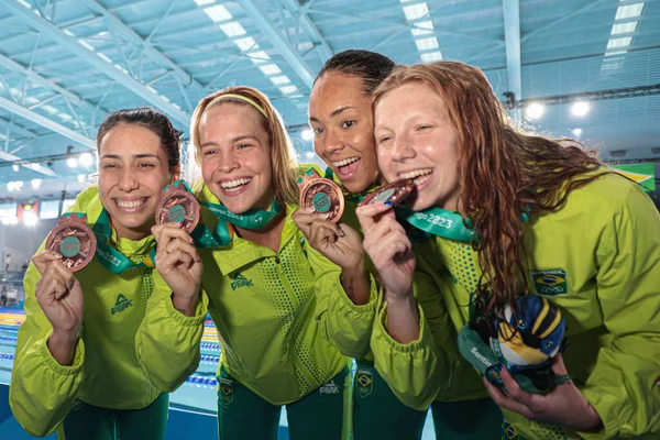 Santiago Chl 2023 Swimming Final Women 4X100M Freestyle Canada Gold — Stock Photo, Image