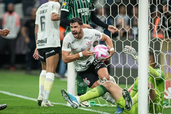 Sao Paulo (SP), Brezilya 10 / 22 / 2023 - BRAZILEIRO, Sao Paulo 'nun doğu bölgesinde CORINTHIANS' a karşı, bu Pazar, 22 Ekim 2023. 