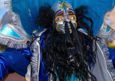 22 Ekim 2023, Queens, New York, ABD: The Queens Bolivian Parade NYC 2023. Queens Bolivya Geçidi NYC 2023 Bolivya kültürünün sergilendiği ve Bolivya Amerikalılarının başarılarını onurlandıran canlı bir topluluk etkinliğidir..