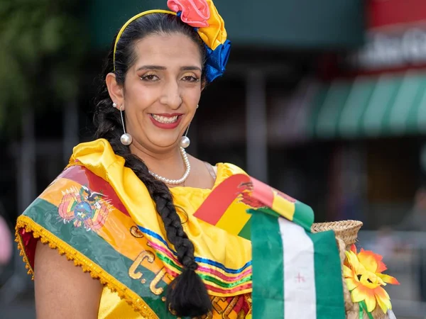 2023年10月22日 美国纽约皇后区 玻利维亚皇后区2023游行 玻利维亚皇后游行Nyc 2023是一个充满活力的社区活动 展示玻利维亚文化 并表彰玻利维亚裔美国人的成就 — 图库照片
