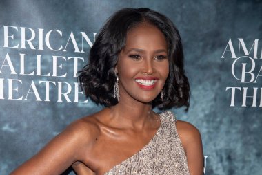 24 Ekim 2023 - New York, ABD: Ubah Hassan, Lincoln Center 'daki David H. Koch Tiyatrosu' ndaki Amerikan Bale Tiyatrosu Gala 'sına 24 Ekim 2023 tarihinde katılır..