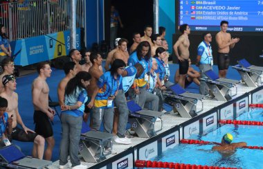 SANTIAGO (CHL), 10 / 24 / 2023: Erkekler 4x200 Serbest Bayrak Brezilya (Altın), ABD (Gümüş) ve Kanada (Bronz) tarafından Ulusal Stadyum Sucul Merkezi, Santiago, Şili. 