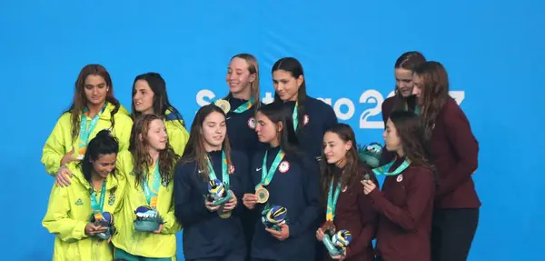 Santiago Chl 2023 Women 4X200 Free Relay Won Usa Gold — Stock Photo, Image