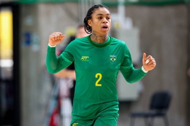 Vina del Mar (Şili), 10 / 26 / 2023 - Brezilya ile Küba karşılaşan takım, elemelerin üçüncü turunda B grubunda karşı karşıya geldi. Brezilya takımı, Vina del Mar Poliesportivo spor salonunda 49 'a 11' lik skorla kazandı.