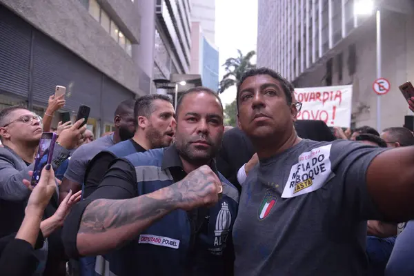 Rio Janeiro Brazil 2023 本周四 26日 抗议者聚集在里约热内卢市中心的Alerj总部前 支持议员Alan Lopes Rodrigo — 图库照片