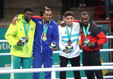 SANTIAGO (CHL), 10 / 27 / 2023 - Erkekler boks finali 80 kg 'ın altında, Brezilya' lı De Souza Pereira Wanderley ile Kübalı Lopez Cardona Arien arasında Olimpiyat Eğitim Merkezi 'nde 160 altın madalya için dövüş 