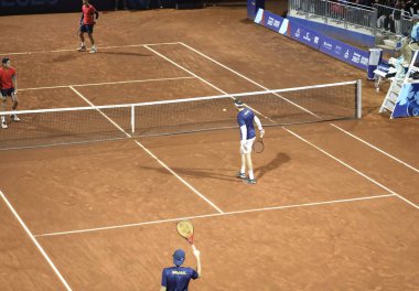 SANTIAGO (Şili), 10 / 28 / 2023 - Orta spor sahasında Brezilyalı HEIDE Gustavo, DEMOLINER Marcelo ve Şilili BARRIOS Tomas ve TABILO Alejandro arasında altın madalya için erkekler çiftler finali