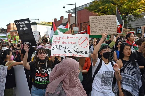 Protesta Contra Bombardeo Franja Gaza Por Israel Crown Heights Brooklyn —  Fotos de Stock