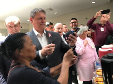 Sao Paulo (SP), Brezilya 10 / 30 / 2023 - Sao Paulo Eyaleti valisi Tarcisio de Freitas (Cumhuriyetçiler), Belenzinho 'daki Maternidade Leonor Mendes de Barros Hastanesi' ndeki ilk AME Mulher 'ın açılışını gerçekleştirdi.