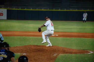 MARACAIBO, VENEZUELA - 31 / 10 / 2023: Aguilas Cibaenas vs Tubaroes beyzbol maçı