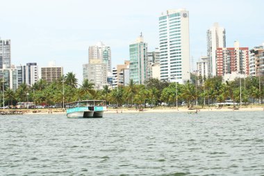 VITORIA (ES) Brazil 04 / 11 / 2023 - Espirito Santo Yat Kulübü, Vitoria 'daki Praia do Canto' da yer alıyor ve şu anda 37. Brezilya Dingue Sınıfı Şampiyonası 'nı düzenliyor.
