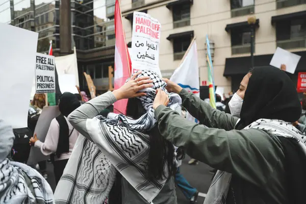 Palestinos Protestan Desde Freedom Plaza Hasta Casa Blanca Noviembre 2023 —  Fotos de Stock