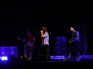 Sao Paulo (SP), Brezilya 11 / 10 / 2023 - Red Hot Chili Peppers grubunun açılışını yapan Irontom grubuyla Morumbi Stadyumu 'nda, bu Cuma, 10 Kasım 2023. 