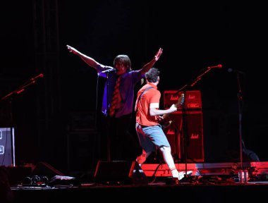 Sao Paulo (SP), Brezilya 11 / 10 / 2023 - Red Hot Chili Peppers grubunun açılışını yapan Irontom grubuyla Morumbi Stadyumu 'nda, bu Cuma, 10 Kasım 2023. 