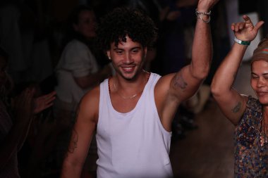 Sao Paulo (SP), Brezilya 11 / 11 / 2023 - Atılie Mao de Mae moda gösterisi, Sao Paulo Moda Haftası - SPFW N56, Alışveriş Iguatemi, Sao Paulo 'nun güney bölgesi, bu Cumartesi, 11 Kasım 2023.