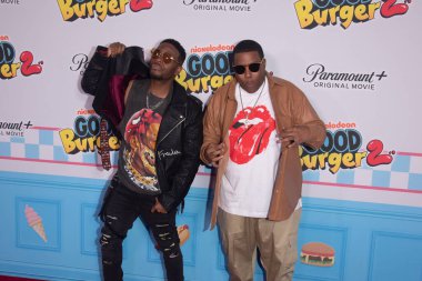 Güzel Burger World Prömiyeri. 14 Kasım 2023, New York, New York, ABD: (L-R) Kel Mitchell ve Kenan Thompson 14 Kasım 2023 'te New York' ta Regal Union Square 'deki Good Burger World Premiere' e katıldı.. 