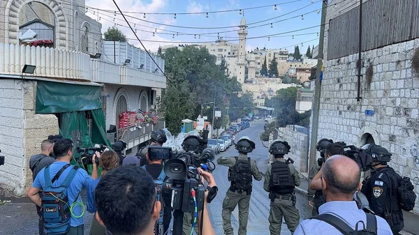 Soldados Israelenses Impedem Fiéis Muçulmanos Entrar Mesquita Aqsa Jerusalém Novembro — Fotografia de Stock