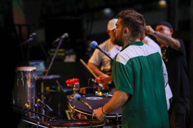 Sao Paulo (SP), Brezilya 11 / 19 / 2023 - Carlinhos Brow ve Reinaldinho ile Filhos da Bahia Show, Uluslararası Siyahi Bilinç Günü 'nün 3.