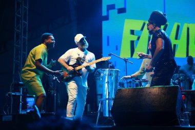Sao Paulo (SP), Brezilya 11 / 19 / 2023 - Carlinhos Brow ve Reinaldinho ile Filhos da Bahia Show, Uluslararası Siyahi Bilinç Günü 'nün 3.