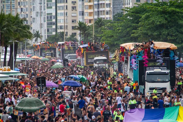 リオデジャネイロ ブラジル19 2013 第28回Lgbti リオプライドパレードは リオデジャネイロのサウスゾーン コパカバーナで このイベントは ガルコ アルコ — ストック写真