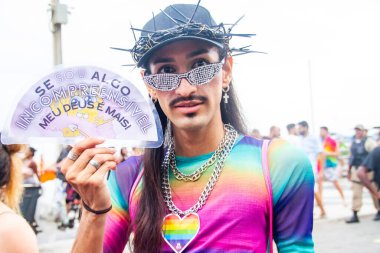 Rio de Janeiro (RJ) Brazil19 / 11 / 2013 - 28. LGBTI + Rio Onur Yürüyüşü bu Pazar (19), Rio de Janeiro 'nun Güney Bölgesi Copacabana' da gerçekleşti.. 