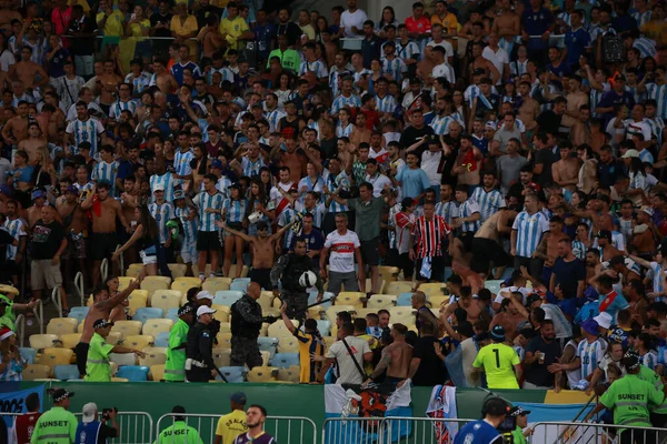 Rio Janeiro Brazil 2023 Fight Argument Fans Match Brazil Argentina — Stock Photo, Image