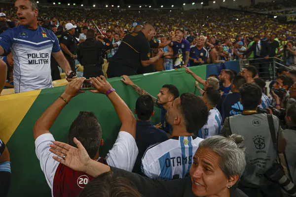 Rio Janeiro Brazylia 2023 Walka Kłótnia Między Fanami Przed Meczem — Zdjęcie stockowe