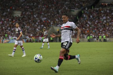 RIO DE JANEIRO (RJ), Brezilya 11 / 22 / 2023 - Brezilya Futbol Şampiyonası 'nın otuz ikinci turu için Fluminense x Sao Paulo arasındaki maç, bu Çarşamba Maracana' daki Mario Filho stadyumunda yapıldı. 