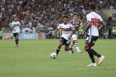 RIO DE JANEIRO (RJ), Brezilya 11 / 22 / 2023 - Brezilya Futbol Şampiyonası 'nın otuz ikinci turu için Fluminense x Sao Paulo arasındaki maç, bu Çarşamba Maracana' daki Mario Filho stadyumunda yapıldı. 