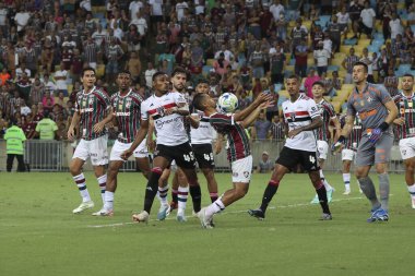RIO DE JANEIRO (RJ), Brezilya 11 / 22 / 2023 - Brezilya Futbol Şampiyonası 'nın otuz ikinci turu için Fluminense x Sao Paulo arasındaki maç, bu Çarşamba Maracana' daki Mario Filho stadyumunda yapıldı. 