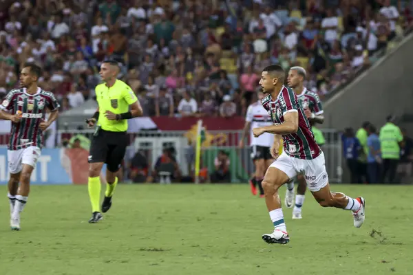 RIO DE JANEIRO (RJ), Brezilya 11 / 22 / 2023 - Brezilya Futbol Şampiyonası 'nın otuz ikinci turu için Fluminense x Sao Paulo arasındaki maç, bu Çarşamba Maracana' daki Mario Filho stadyumunda yapıldı. 