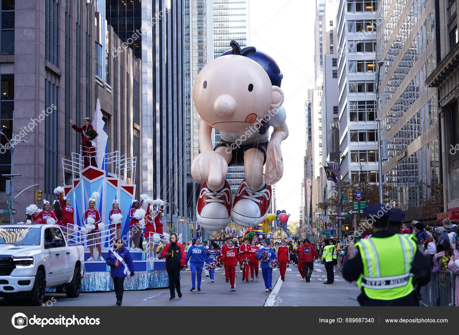 thanksgiving parade new york 2023 live