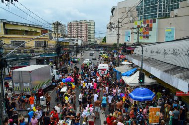 SAO PAULO (SP), Brezilya 11 / 26 / 2023 - Bu Pazar (26.), 20. LGBTİ + Pride Parade Madureira 'da gerçekleşti. Etkinliği Avenida Edgard Romero 'daki Imperio Serrano Samba Okulu' nun önünde başlatıyorum..