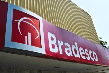 Rio de Janeiro (RJ) Brazil 11 / 27 / 2023 - BRADESCO / Money / APPLICATION - Bradesco banka müşterileri bu pazartesi sabahı hesabından para kaybolduğunu bildirdiler. (11 / 27) Sosyal medyada birçok şikayet var. 