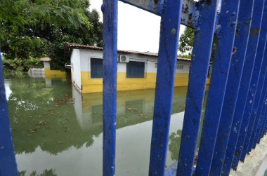 Sao Jose do Mipibi (RN), Brezilya 11 / 28 / 2023 - Brezilya ve başkentte en büyük hacme sahip olan Sao Jose do Mipibu Rio Grande do Norte 'de Br 101 üzerinde nehir taşkınları kaydedildi - Natal RN birçok sel noktası kaydedildi. Belediye Başkanı 