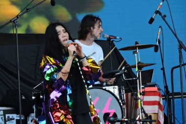 Sao Paulo (SP), Brezilya 12 / 02 / 23 - Pop grubu Cansei de Ser Sexy, bu Cumartesi Interlagos 'taki Primavera Sound Barcelona Stage' de sahne almadan 4 yıl sonra sahneye geri döndü.. 