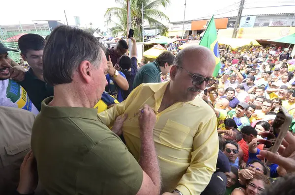 Natal Brasilien 2023 Der Ehemalige Präsident Brasiliens Jair Bolsonaro Erhält — Stockfoto