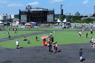 Sao Paulo (SP), Brezilya 03 / 12 / 2023 - Primavera Sound festivalinin ikinci gününde The Cure, Beck ve Bad Religion 'ın Autodromo de Interlagos' taki gösterilerini izlemek için izleyiciler gelmeye başladı.