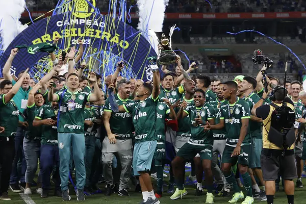 Belo Horizonte (MG), Brezilya 12 / 06 / 2023 - Palmeiras, Cruzeiro ile Palmeiras arasında oynanan ve 38. raunt için geçerli olan 12. 