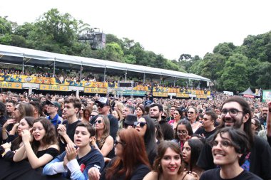 CURITIBA (PR), Brazil 12 / 09 / 2023 - Şarkıcı ve besteci Paulo Ricardo, Pedreira Paulo Leminski 'deki bir diğer Prime Rock Brasil Curitiba Sahnesi' nde, bu öğleden sonra (9)). 