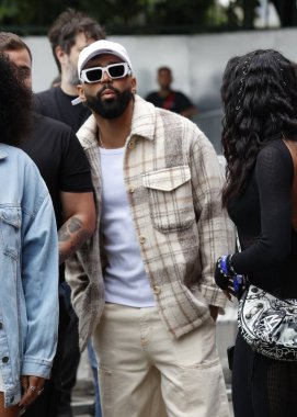 Sao Paulo (SP), Brezilya 12 / 09 / 2023 - Garota Vip SP 'de DJ Dennis gösterisi, Sao Paulo' da Arena Anhembi, bu Cumartesi, 9 Aralık 2023. Flamengo oyuncusu Gabriel ve arkadaşlarıyla gösteriye katılırken görülmüş..