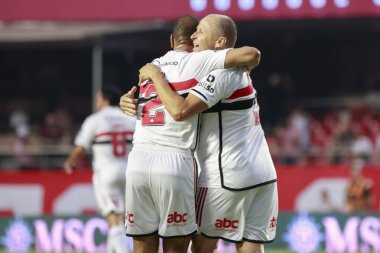 Sao Paulo (SP), 12 / 16 / 2023 - Sao Paulo 'lu Valber bu cumartesi (16) Morumbi Stadyumu' nda Sao Paulo FC X AC arasında oynanan karşılaşmada golünü atıyor ve kutluyor.)