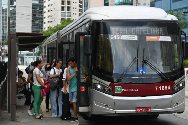 Sao Paulo Brazil 2023 Passenger Movement Buses City Sao Paulo — Stock Photo, Image