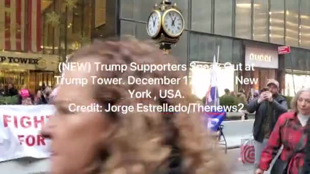 Ozvěny Věrnosti Trumpovi Příznivci Před Trump Tower Prosince 2023 New — Stock video