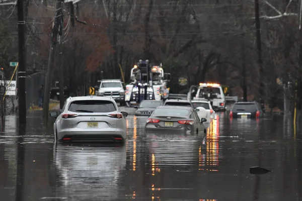 Coches Varados Aguas Inundación Paterson Nueva Jersey Diciembre 2023 Paterson — Foto de Stock