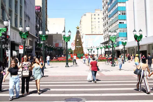 Curitiba 2023 Hnutí Spotřebitelů Kteří Chtějí Koupit Vánoční Dárky Také — Stock fotografie