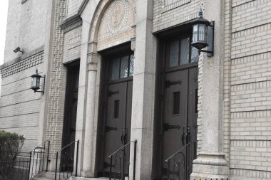 Brooklyn, New York 'taki Genç İsrail Talmud Torah Cemaati' nde bomba ihbarı. 24 Aralık 2023, Brooklyn, New York, ABD: New York Polis Departmanı 