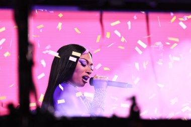 Meghan Thee Aygırı Times Meydanı 'nda yeni yıl arifesinde gösteri yapıyor. 31 Aralık 2023, New York, ABD: Amerikalı rapçi Megan Jovon Ruth Pete, bilinen adıyla Megan Thee Stallion, Houston, Teksas 'tan, yeni yıl arifesinde canlı performans sergiliyor.